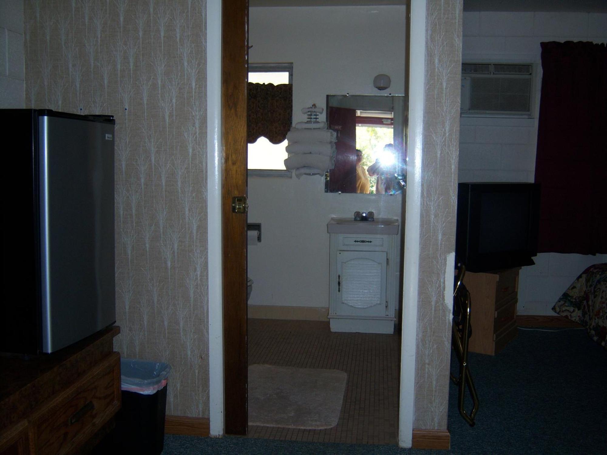 Shasta Dam Motel Shasta Lake Dış mekan fotoğraf