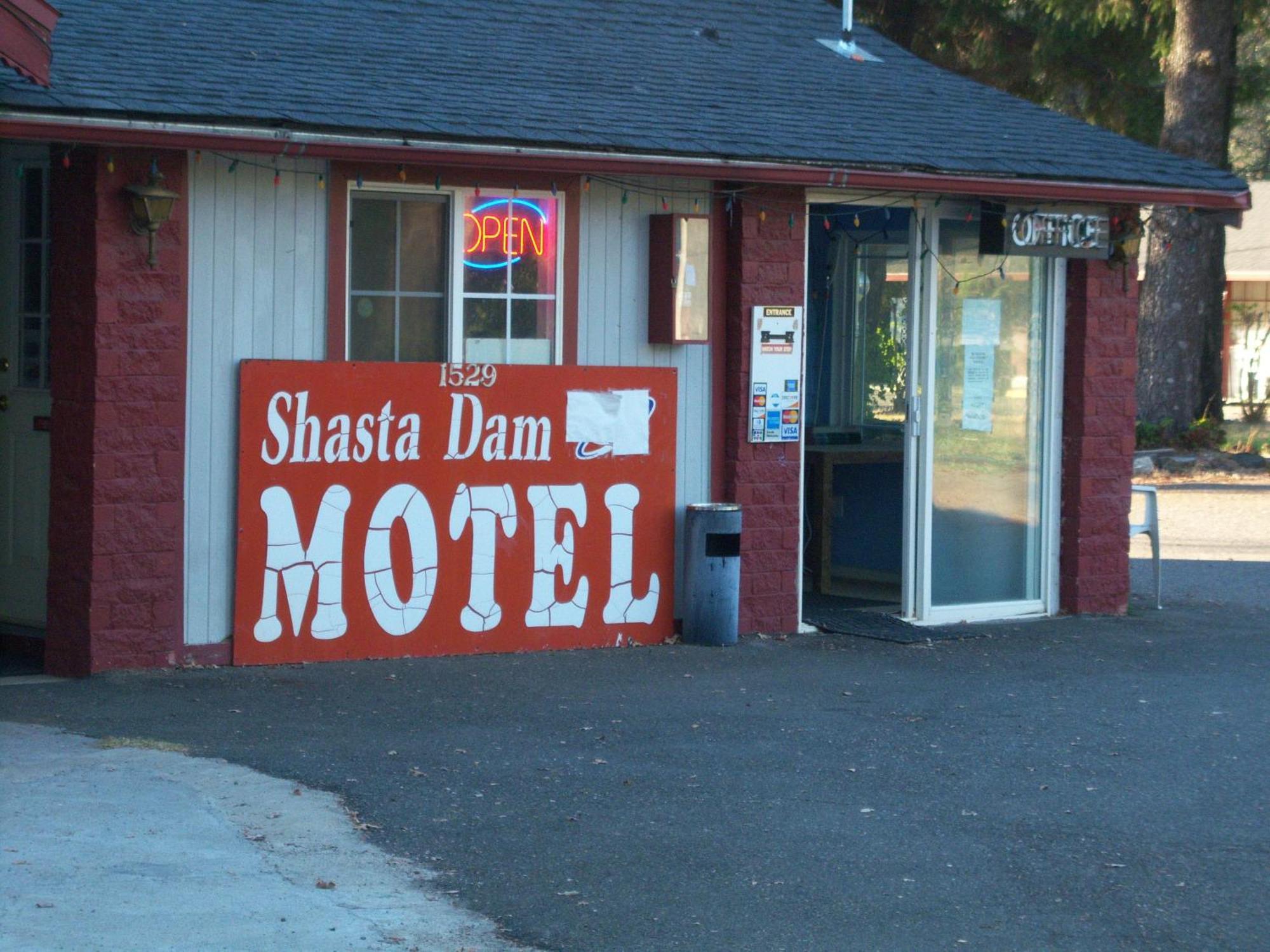 Shasta Dam Motel Shasta Lake Dış mekan fotoğraf