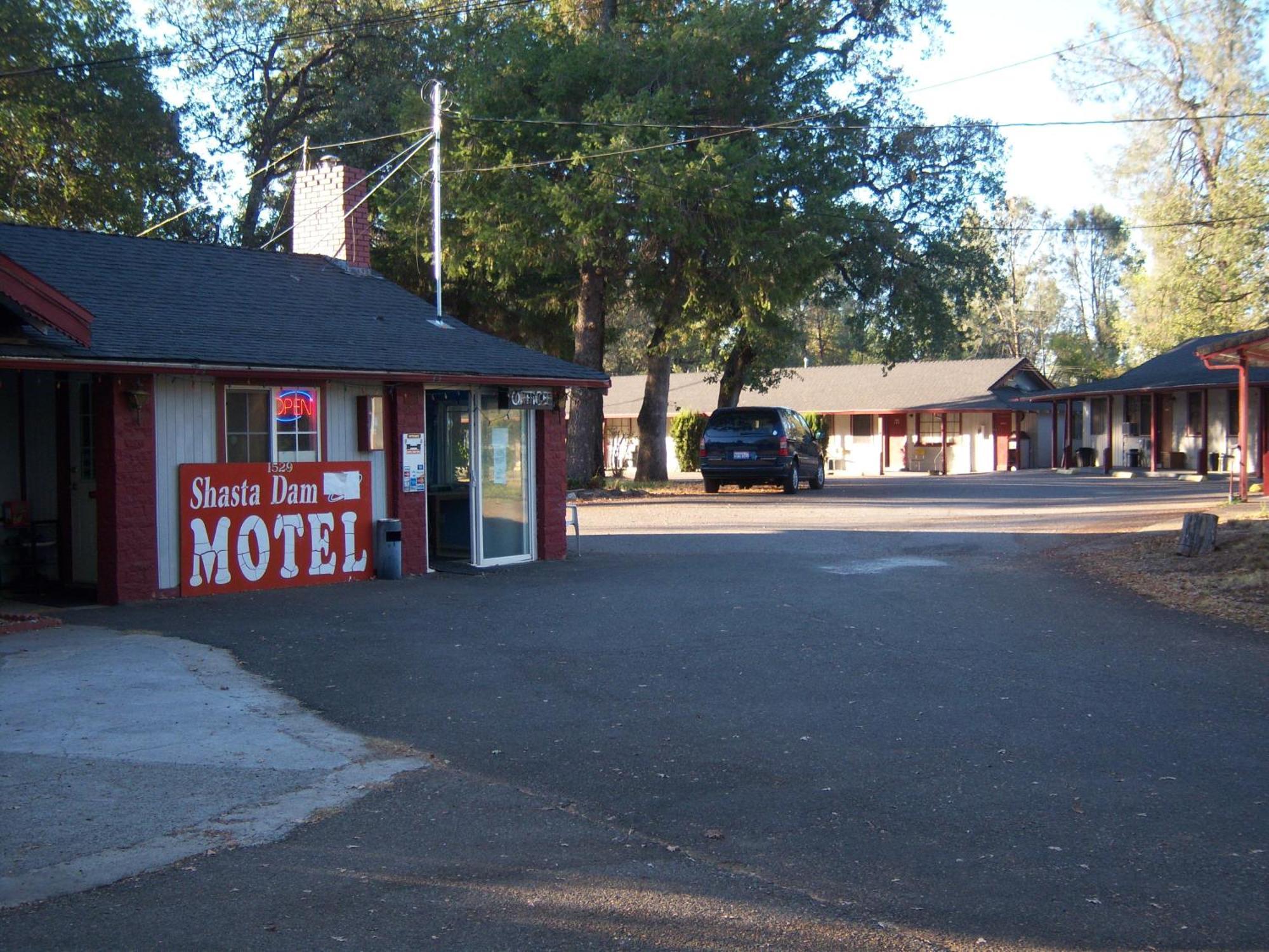 Shasta Dam Motel Shasta Lake Dış mekan fotoğraf