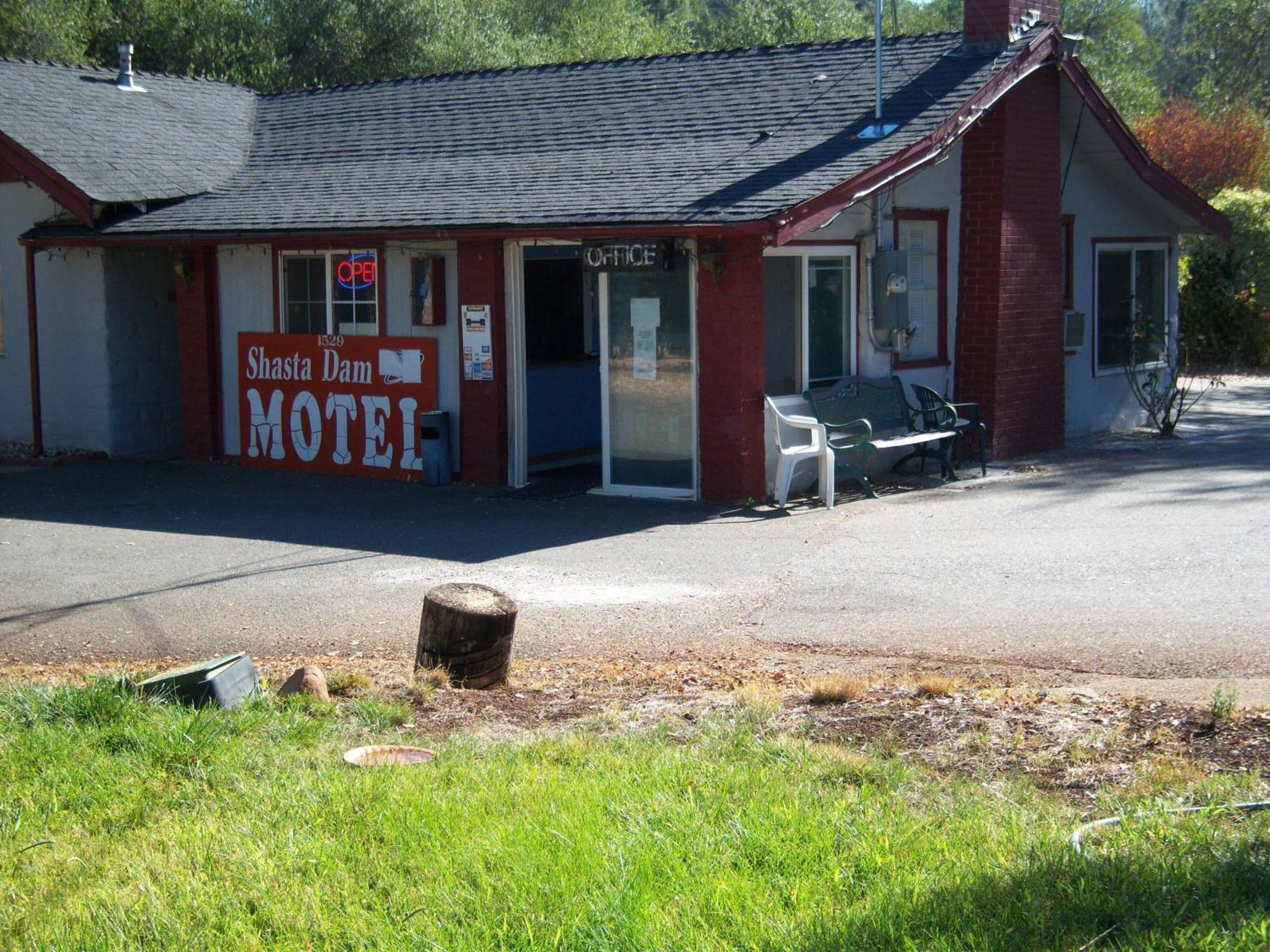 Shasta Dam Motel Shasta Lake Dış mekan fotoğraf